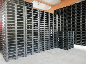 Kunststoffpaletten 1,0m x 1,0m