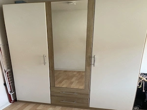  3 Türe Kleiderschrank zu verschenken 137x196x54
