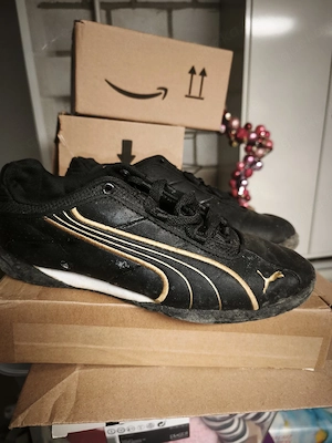 Puma Sneaker getragen 