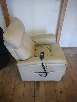 Relaxsessel mit Aufstehfunktion