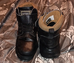 Jungen Stiefel