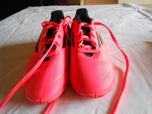 Fußballschuhe, Hallenschuhe  Adidas Gr. 33 1 2