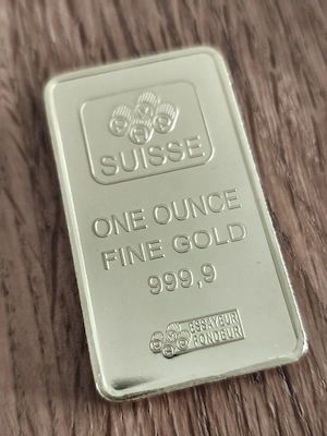 Goldbarren mit Fortuna-Motiv