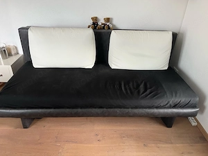 Hochwertiges Sofa mit Schlaffunktion, 205x100x93 cm, inkl. Bettkasten