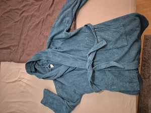 Gemütlicher blauer Herren-Bademantel mit Kapuze in XL