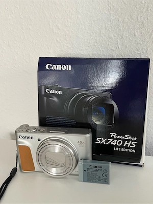 Canon PowerShot SX740 HS Lite Edition - nahezu neuwertig, OVP