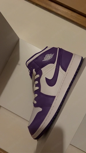 nike air force lila 