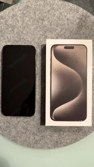 Apple iPhone 15 Pro Titan Natur
