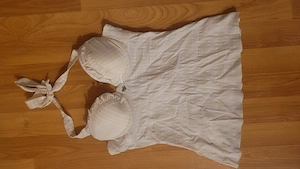 Cremefarbiges Neckholder-Top mit gelborangen Nadelstreifen (Gr. 75A) - Selbstabholung Karlsruhe