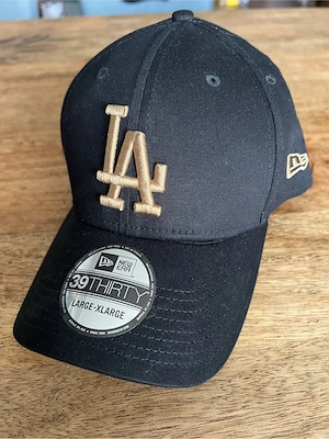 New Era Cap Schwarz Gold LA M-L