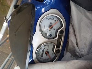 Biete aus gesundheitlichen Gründen meinen Motorroller