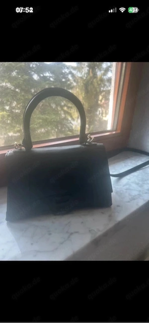 Tasche Neu