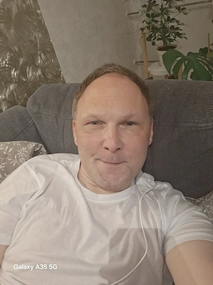 Reifer Mann50 sucht ab 18+ Frau für ein lustvolles Date und heisse Fantasien 