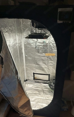 The Grow Deluxe D600 Growzelt 80x80x160 cm - Indoor Anbauzelt mit herausnehmbare wasserdichte Wanne