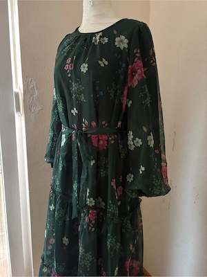 Damenkleid 