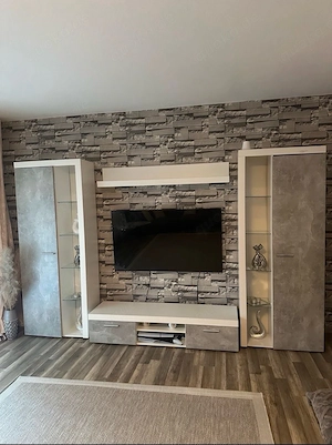 wohnzimmerschrank