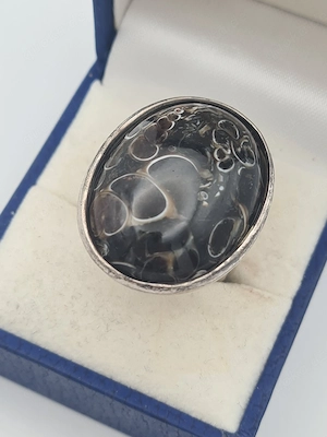 Massiver 800 Silber Ring mit Turritella-Achat   RG 53