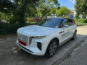 Hongqi E-HS9 President 99 kWh   7-Sitzer   HU 08 2028   Frunk
