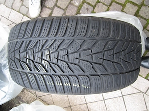 4 Winterreifen Hankook Winter i*cept evo3 235 40R18 ZollTL95V Neuwertig