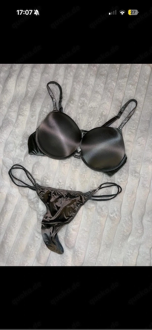 schönes grünes unterwäsche set 