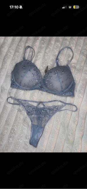 schönes blaues unterwäsche set 