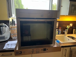 Neff Einbaubackofen