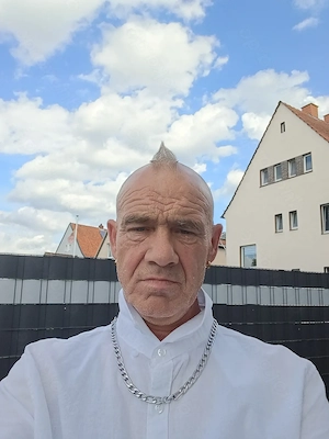 Ich suche geile mollige Frau die ficken will