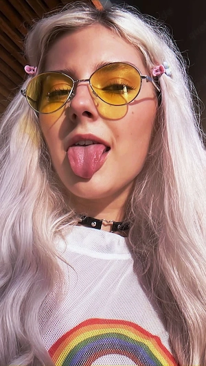 Hallo, jetzt verfügbar für BJ Date