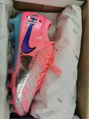 nike Fußball Schuh 