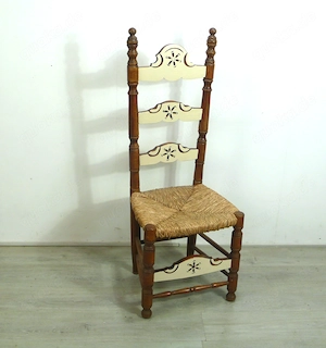 Antiker Lehnstuhl Eiche mit Schilfsitzfläche, hohe Lehne, Ankleidestuhl, um 1900