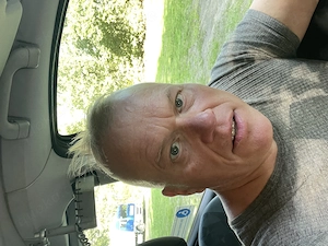 Reger Rollstuhlherr sucht rege Frau