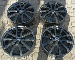 4 original BORBET Alufelgen in 17 Zoll in sportlichem Anthrazit Dunkelgrau.