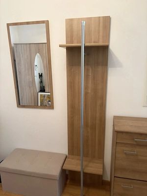 Garderobe, Schrank und Wandspiegel, sehr guter Zustand, auch einzeln abzugeben