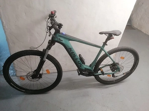 E Mountain Bike