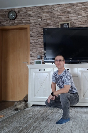 KLAUS sucht Pärchen dem Niveau und Diskretion wichtig sind