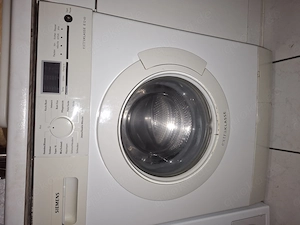 Siemens Waschmaschine ExtraKlasse E12-49 günstig abzugeben.