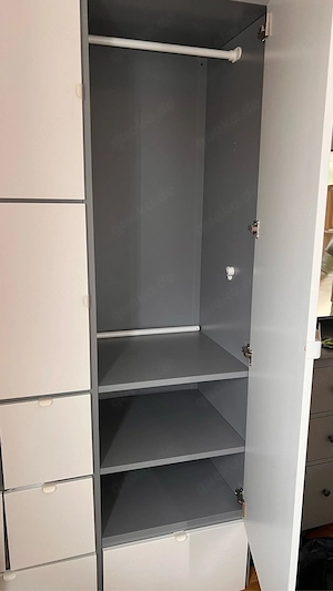 Schrank zum verkaufen