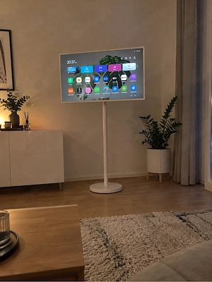 Standby Smart-TV 27 Zoll (68 cm) mit Standfuß zu verkaufen
