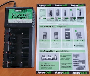 Ladegerät AccuCell nur für aufladbare Alkali-Mangan Rundzellen zu verschenken