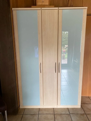 Moderner "Nolte" Schrank