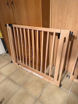 Kinderschutzgitter Miko 105 - 113 cm