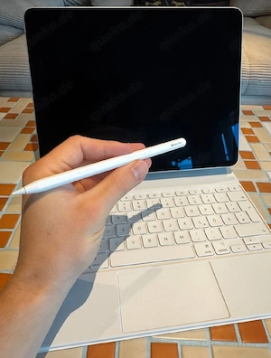 iPad Air 13" M3 128 GB + Magic Keyboard + Pencil Pro | 19 Zyklen
