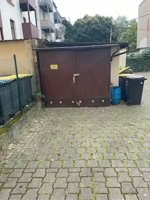 Garage zu Vermieten - ab sofort verfügbar 