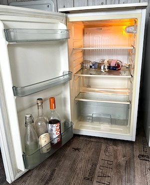 Kühlschrank Camping-Hobbyraum