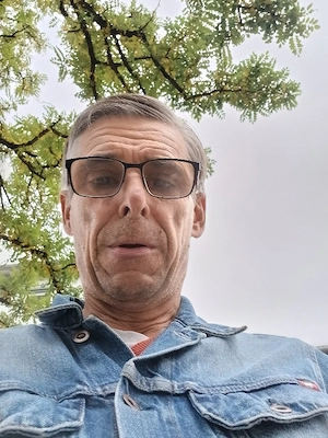 er sucht sie 