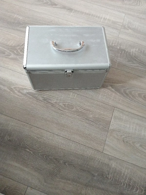 Alu-Koffer   Universal-Aufbewahrungskoffer (leer, silber)   Abholung MA-Vogelstang