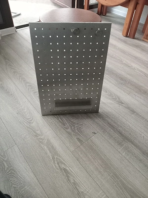 Magnet-Pinnwand aus Edelstahl mit Zubehör