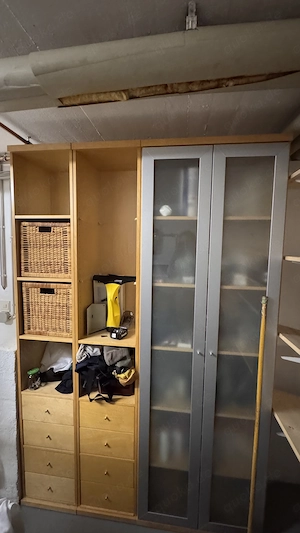 Regale IKEA Bonde zu verschenken, Farbe Birke, inkl. Türen, Schubladen, Regalböden