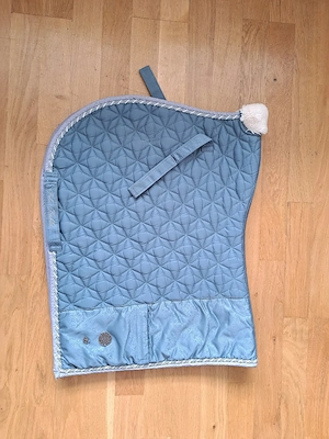 hellblaue Schabracke mit Tasche  WB