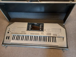 Verkaufe Keyboard Tyros 2